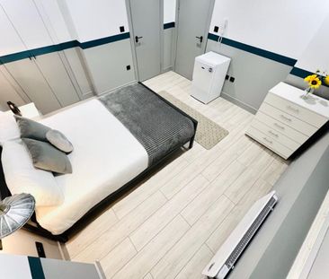 Room in a Shared House, Larbert Road, SW16 - Photo 2