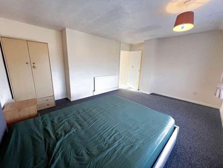 Lyneham Road, Luton, LU2 - Photo 3