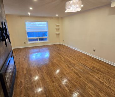 For Lease - 5223 Fairford Crescent Unit# 79, Mississauga, Ontario - Photo 6