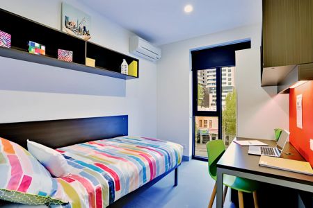 2 Bedroom Apartment - Photo 4