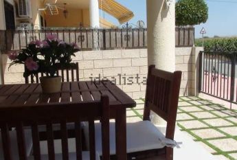 Alquiler de chalet adosado en Avenida Príncipe de Asturias