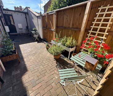 Duffield Road Room 1 - Photo 4