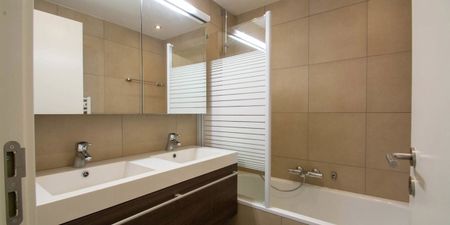 Appartement te huur in Evere voor € 1.950 met 3 slaapkamers - Foto 3