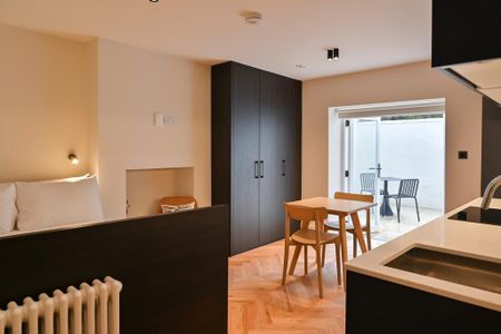 Studio to rent - Photo 2