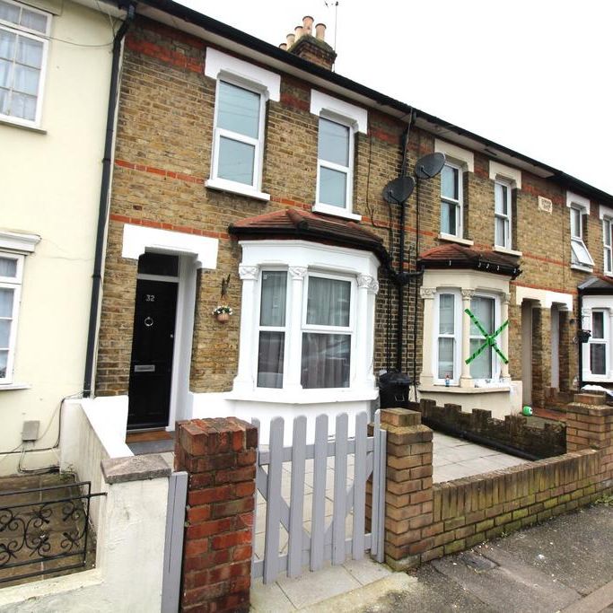 2 bedroom terraced house to rent - Photo 1