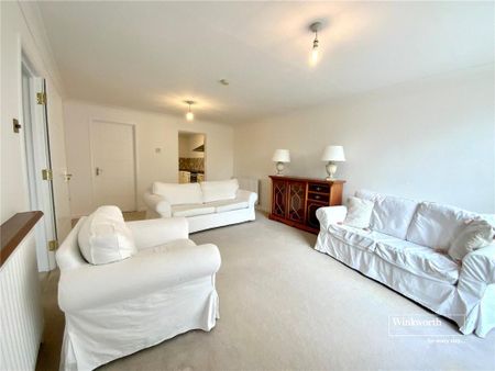 4 bedroom semi-detached house to rent - Photo 3