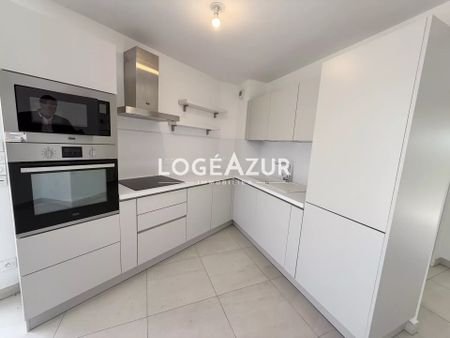 Location Appartement 3 pièces 58m² ANTIBES 06600 - Photo 3