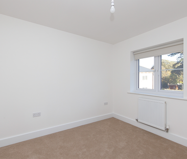 3 bedroom detached house to rent - Photo 3