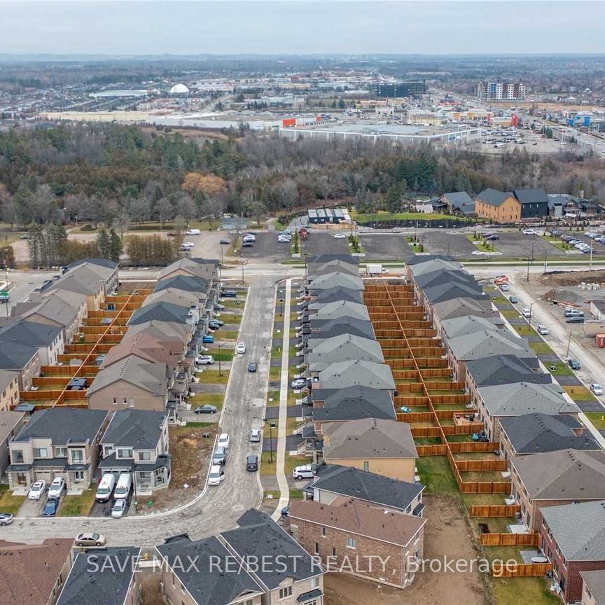 For Lease - 35 Conarty Crescent, Whitby, Ontario - Photo 1