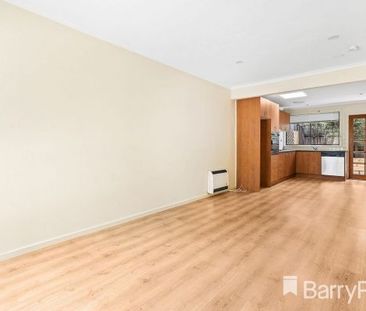 Beachside Living in a Sought-After Parkdale Location - Photo 2