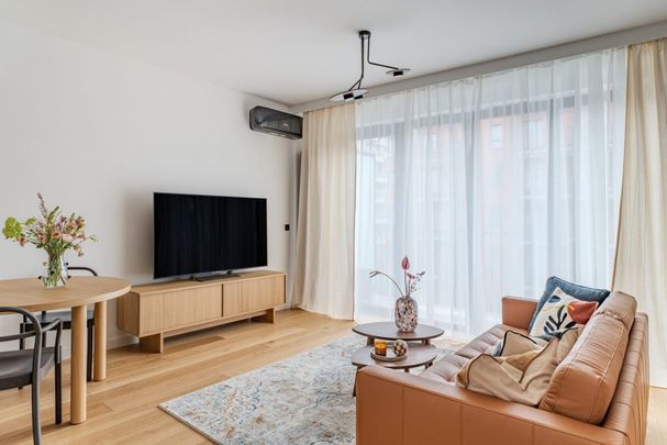 Pierwszy najemca | 3 pokoje | garaż | metro Szwedz 65.4 m² - Фото 1