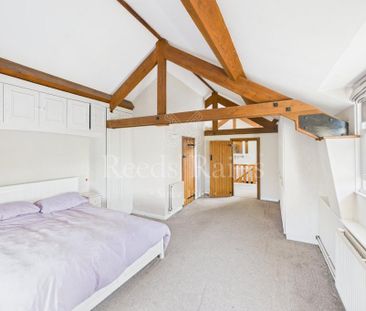 3 bedroom detached house to rent - Photo 3