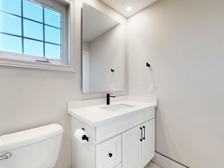 For Lease - 5386 Sheldon Park Drive, Burlington, Ontario - Photo 4