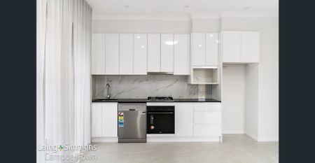 Modern & Stylish Near-New Granny Flat - Photo 4
