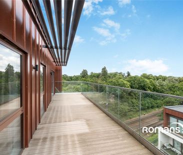 Farnborough Road, Farnborough, Hampshire, GU14 - Photo 4