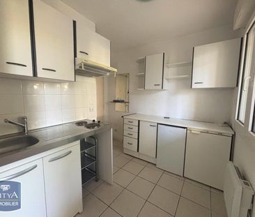 Location Appartement 2 pièces 27m² AIX EN PROVENCE 90ème - Photo 1