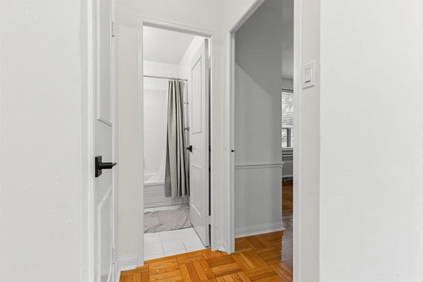 For Lease - 2 Ridelle Avenue Unit# 408, Toronto, Ontario - Photo 1