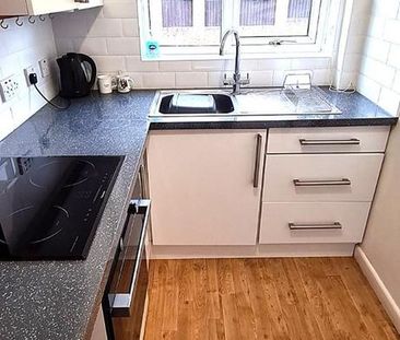 2 bedroom terraced house to rent - Photo 6