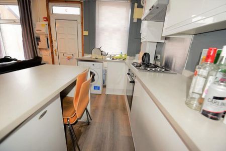 3 bedroom house to rent - Photo 2