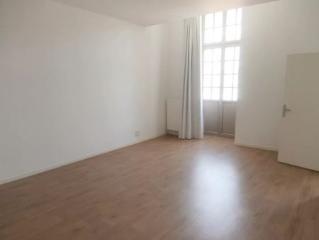 Location appartement T4 98.60m² à Reims (51100) - Photo 3