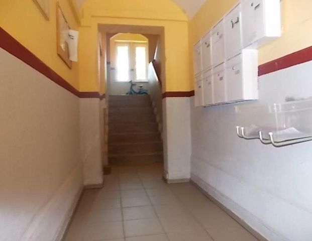 ++ Super 2 Räume neu renoviert, Balkon ++ - Photo 1