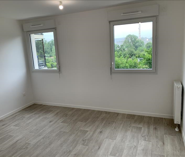 1 pièce - 24,6 m² - 1er étage - Colocation non autorisée - Photo 2
