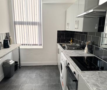 1st Floor, Room 1 - Photo 3