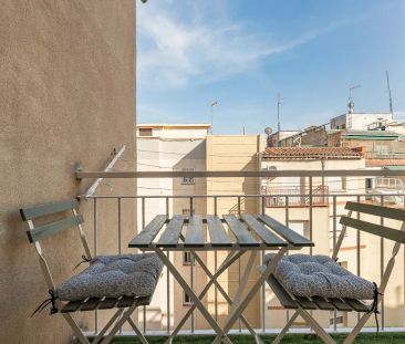 Room in a shared 4-bedroom apartment for rent in El Camp de l'Arpa del Clot, all bills included - Foto 6