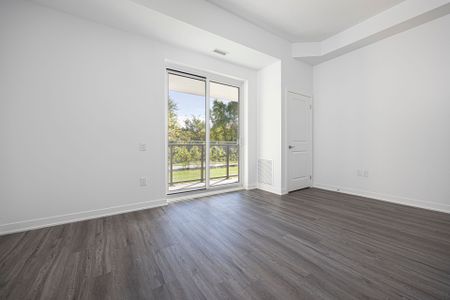 For Lease - 385 Arctic Red Drive Unit# 101, Oshawa, Ontario - Photo 3