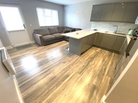 Neilstown Avenue, Clondalkin, Dublin 22 - Photo 3