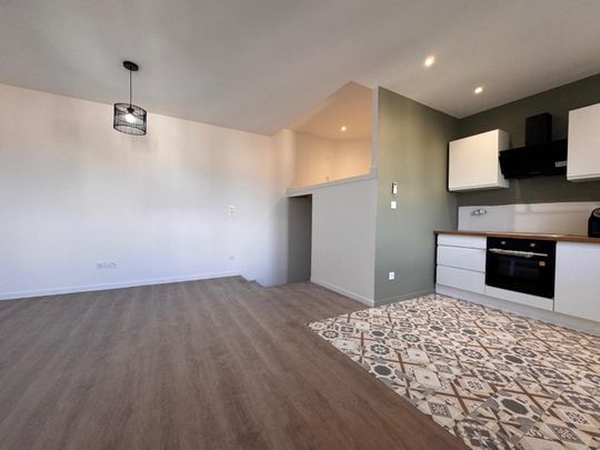 Location Appartement 2 pièces 39m² ST ETIENNE 42000 - Photo 1