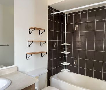 For Lease - 15 Aird Court, Milton, Ontario - Photo 1