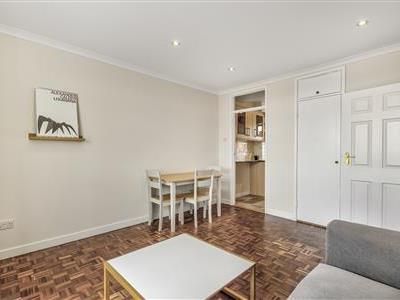 Whitefield Close, SW15 - Photo 1