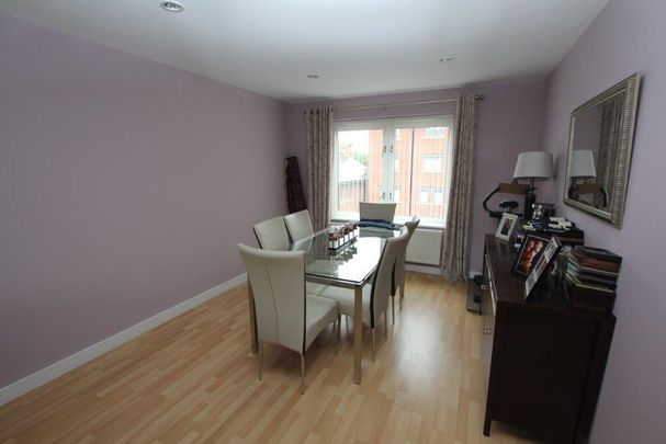 2 Bedroom APARTMENT, Chester - Photo 1