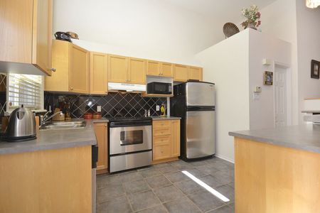 For Lease - 38 Macassa Circle, Kanata, Ontario - Photo 3