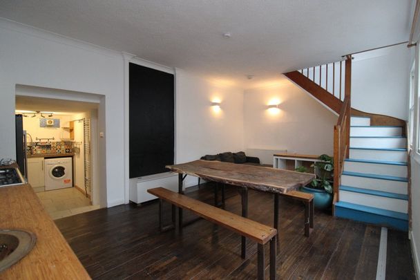 Crown Gardens - Photo 1