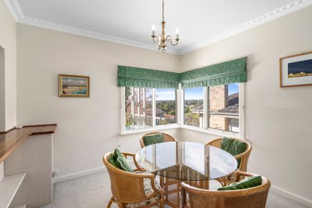 2 Corby Street, Balwyn North VIC 3104 - House For Rent | Domain - Photo 5