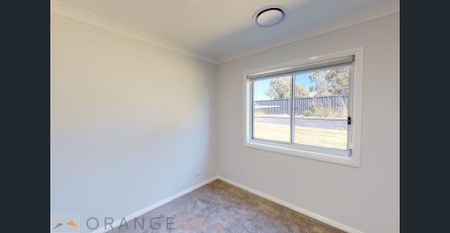 MODERN OPEN PLAN LIVING! - Photo 3