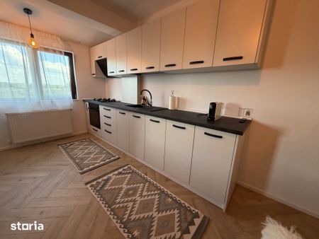 De închiriat apartament 3 camere NOU Admir Residence Mall Brăila - Photo 3