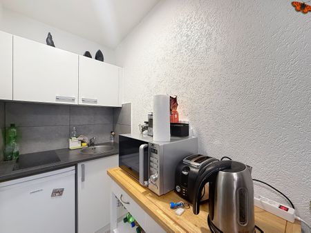 Studio – Downtown! - Photo 2