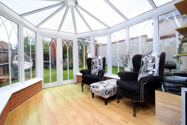 3 bedroom detached house to rent - Photo 1