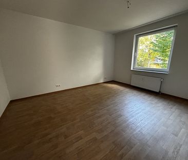 Großzügige 3-Zimmer-Wohnung mit Loggia nahe der City! - Photo 6