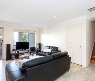 Complex living at its best! Modern 3 bedroom townhouse with ducted ... - Photo 3