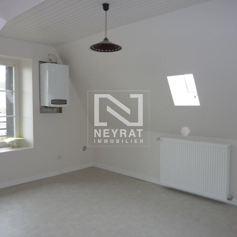 Location Appartement 2 pièces 62m² AUTUN 71400 - Photo 1