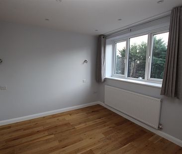 1 bedroom Terraced House to let - Photo 3