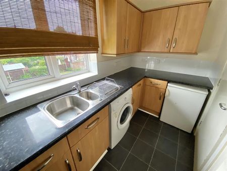 1 bedroom flat to rent - Photo 5