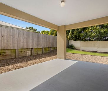 New Executive Residence at Rochedale - Photo 3