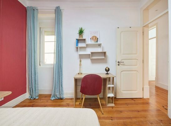 Rua Marquês Sá da Bandeira, Lisbon, Lisbon 1050-150 - Photo 1