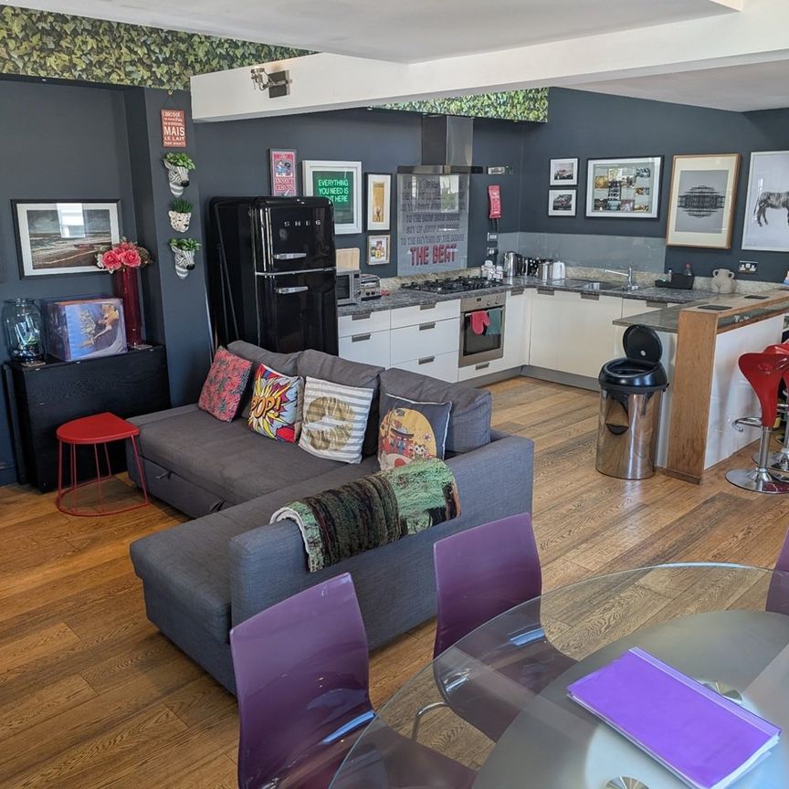 2 Bed Maisonette, Devonshire Place, BN2 - Photo 1