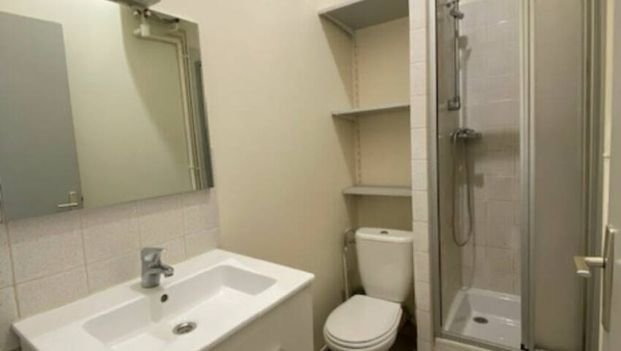 F1 meublé et rénové - proche ARTEM - Photo 1